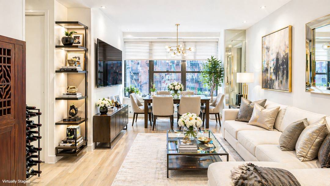 305 East 40th Street, Apartment 5C The Hamilton Beautifully renovated and exceptionally spacious 1 bedroom residence with sunny eastern exposures in one of Midtown East's most desirable full service cooperatives.