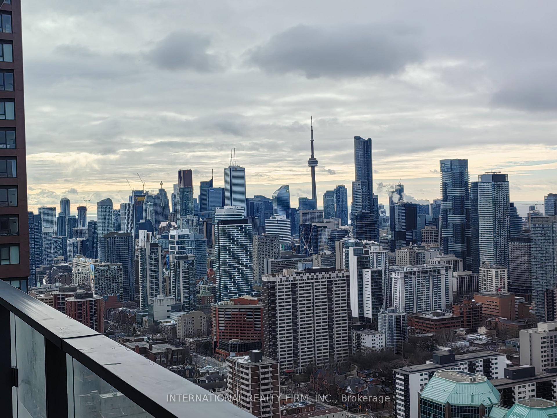 Unit For Lease at The Rosedale on Bloor ; Sun Filled Rooms W Clear View ; Overlooking Lake amp ; City ; Short Walk Distance to Luxury Shops, Fine Dining ...