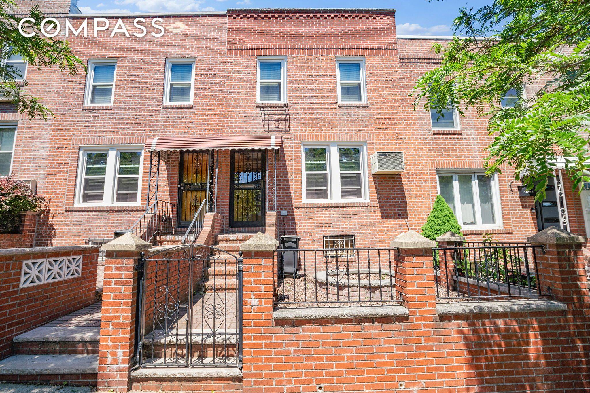 Charming Single Family Home in Prime Ditmars Location with Tons of Potential Welcome to this well maintained single family home nestled in the heart of the highly desirable Ditmars district ...