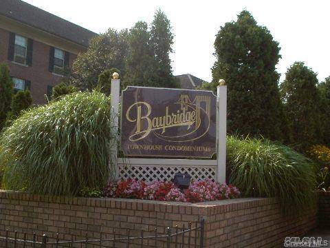 Large 2 Bedroom upper unit, in an exclusive gated community.