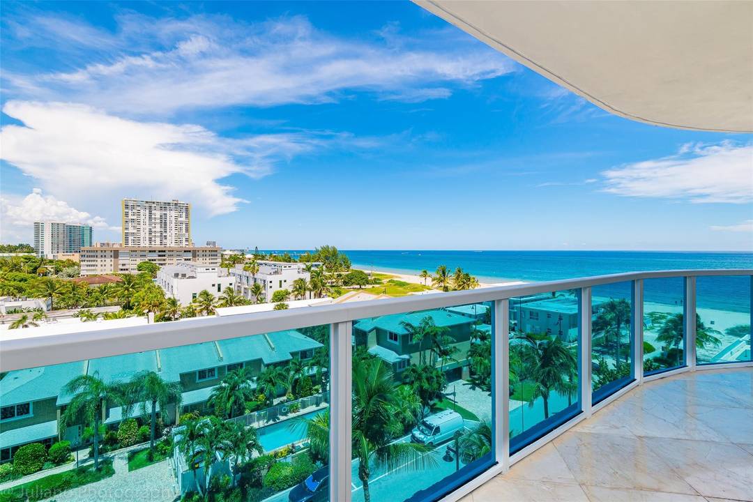 Sonata Beach Club ! Private elevator access directly into the unit, an added touch of exclusivity.
