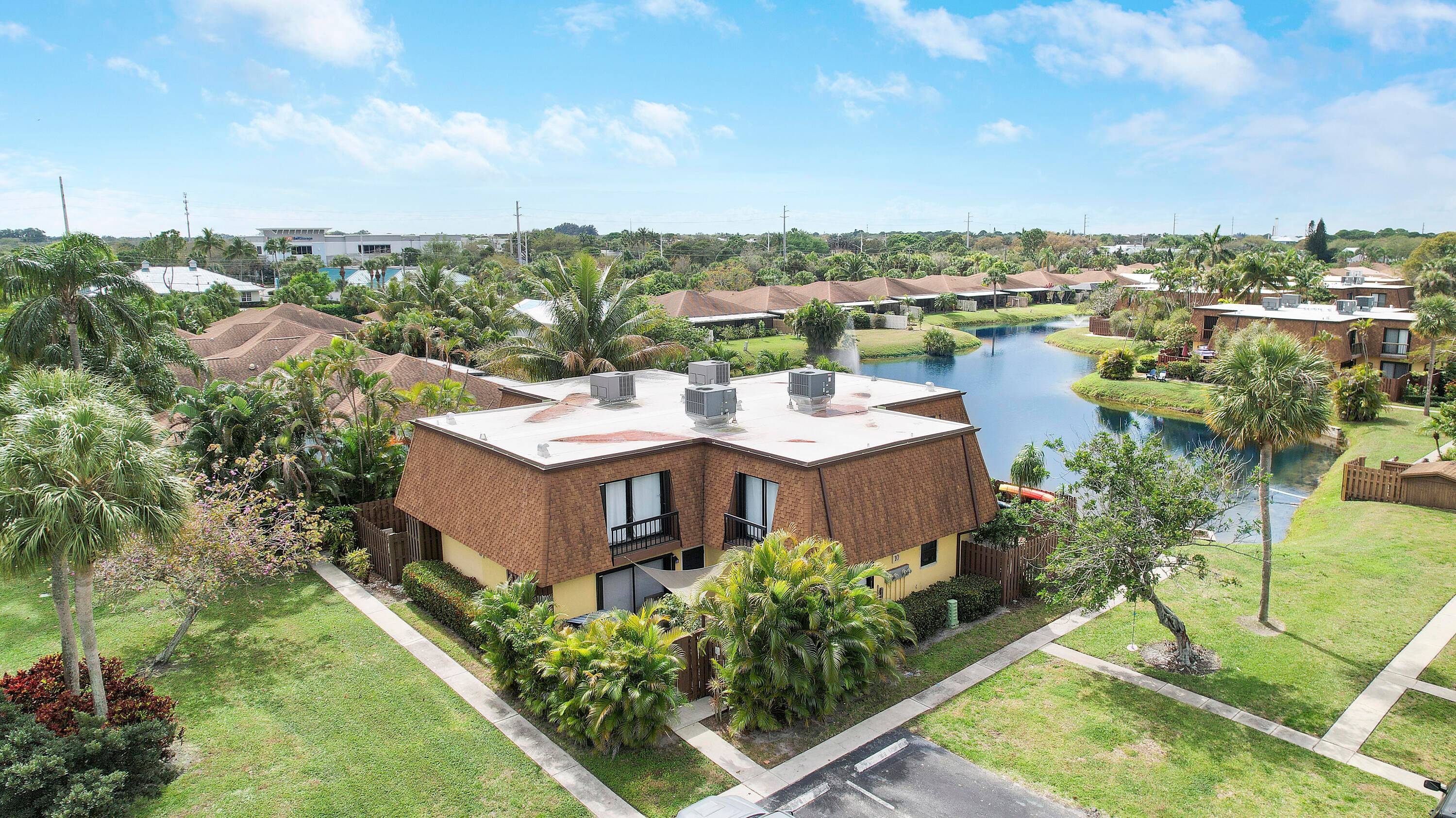 Welcome home to the tranquil community of Sims Creek.