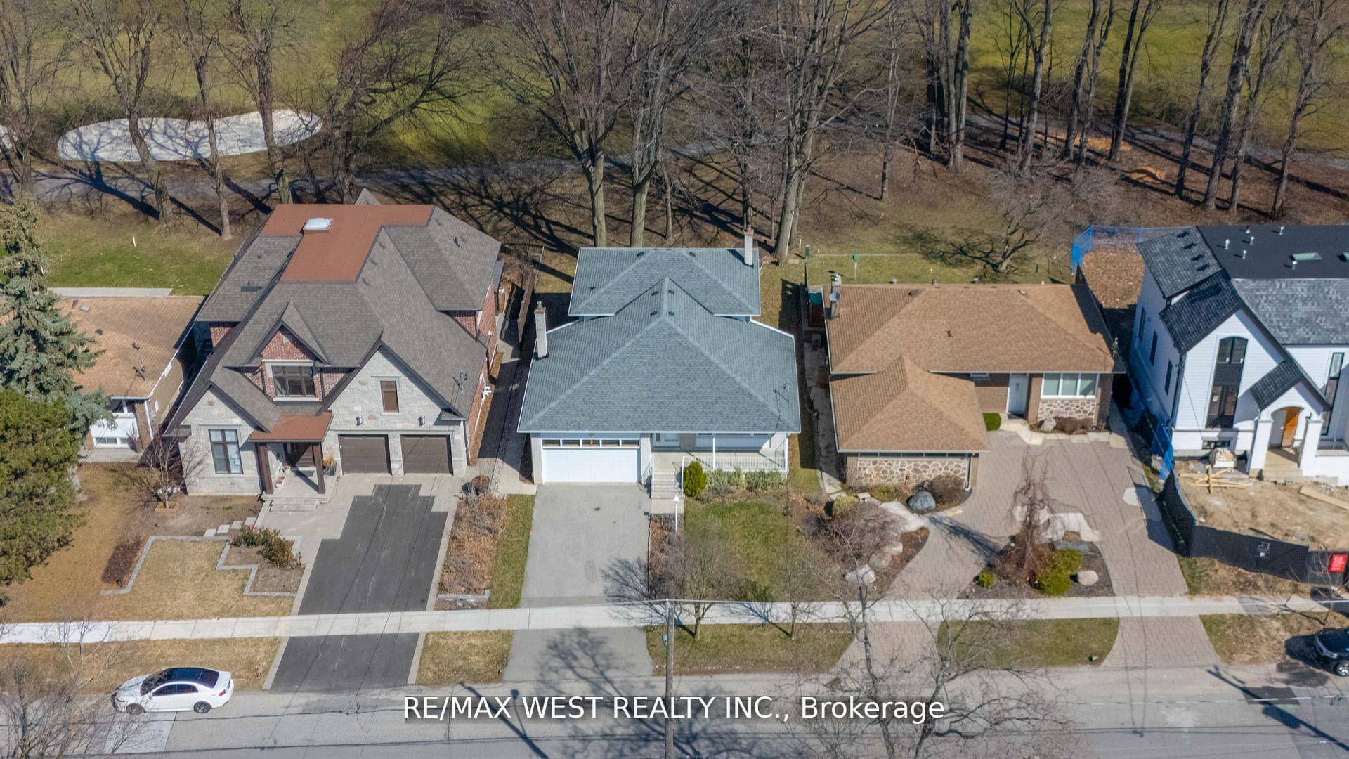 Welcome To 28 Braywin Dr This Home Offers The Unique Opportunity To Live In A Spacious Backsplit House With a Private Golf Course Backing Right Onto To Your Property.