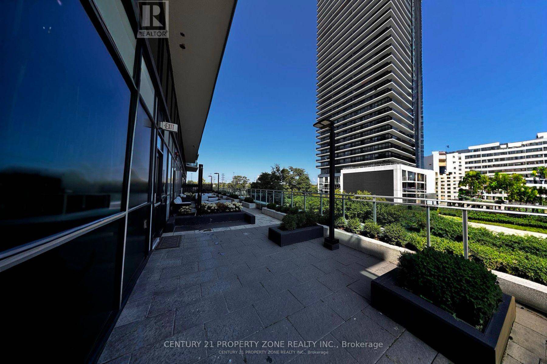 Discover a rare opportunity to own a stunning 2 bedroom, 2 bathroom plus den corner unit in the prestigious Jade waterfront condos, Etobicoke.