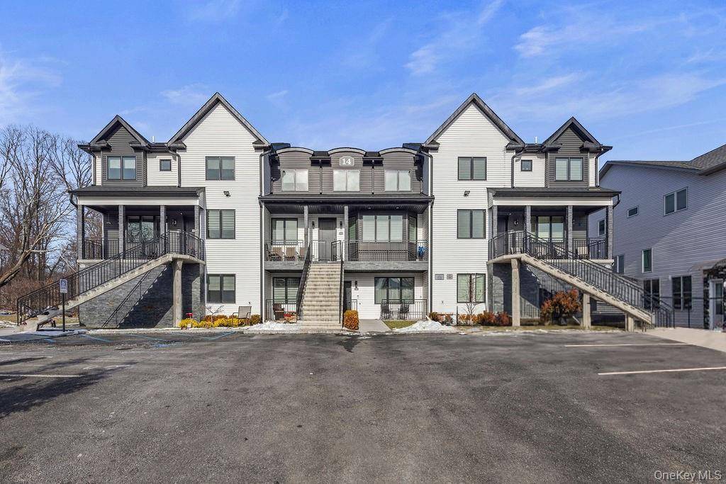 Welcome to 14 Calvert Dr Unit 102, Monsey, NY 10952 a beautifully crafted 3 bedroom, 2 bathroom home that combines modern design, functional living spaces, and outstanding outdoor amenities.