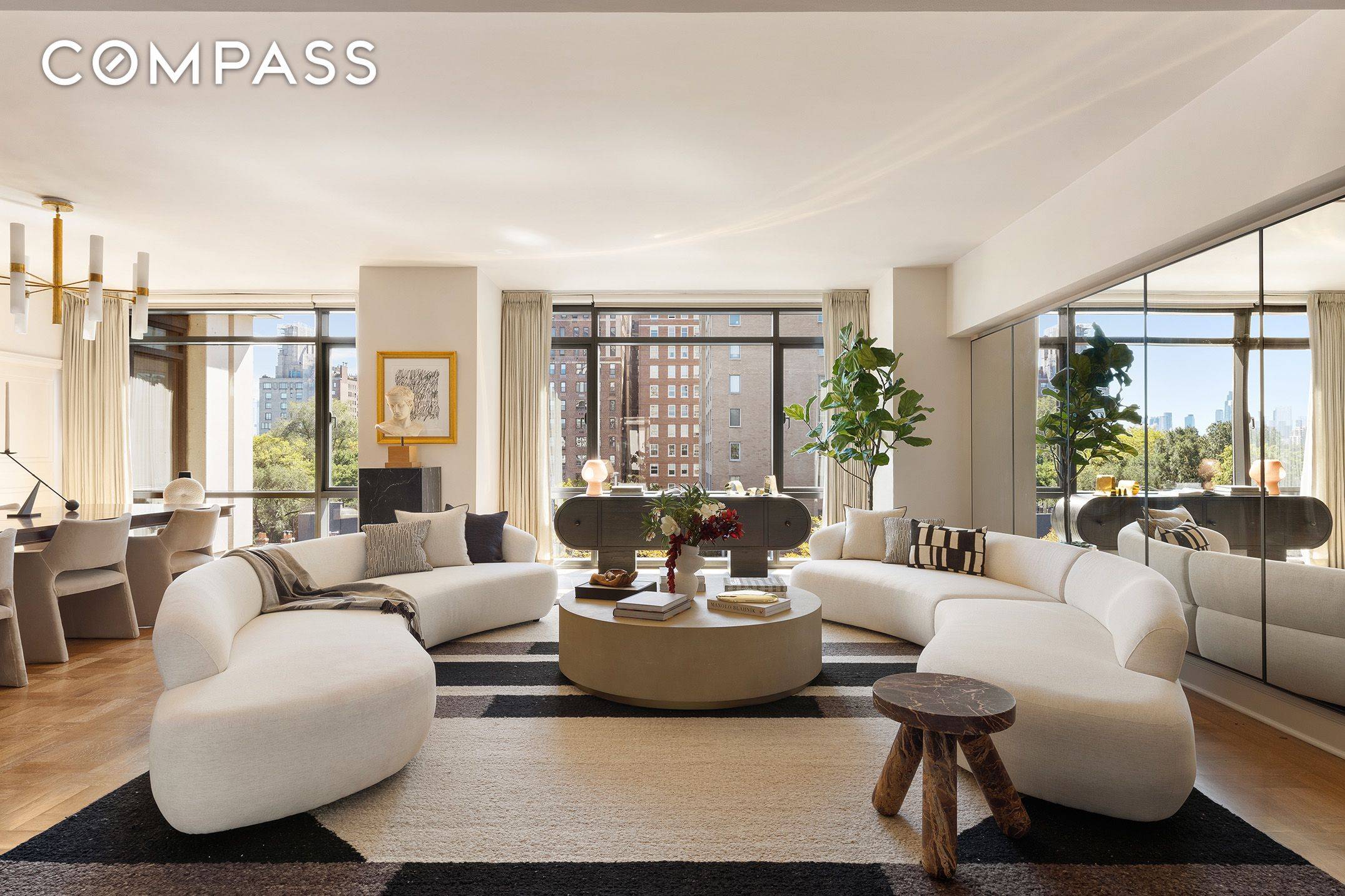 Welcome to Apartment 7A at 170 East End Avenue, the famous Peter Marino condominium in the heart of the Upper East Side.