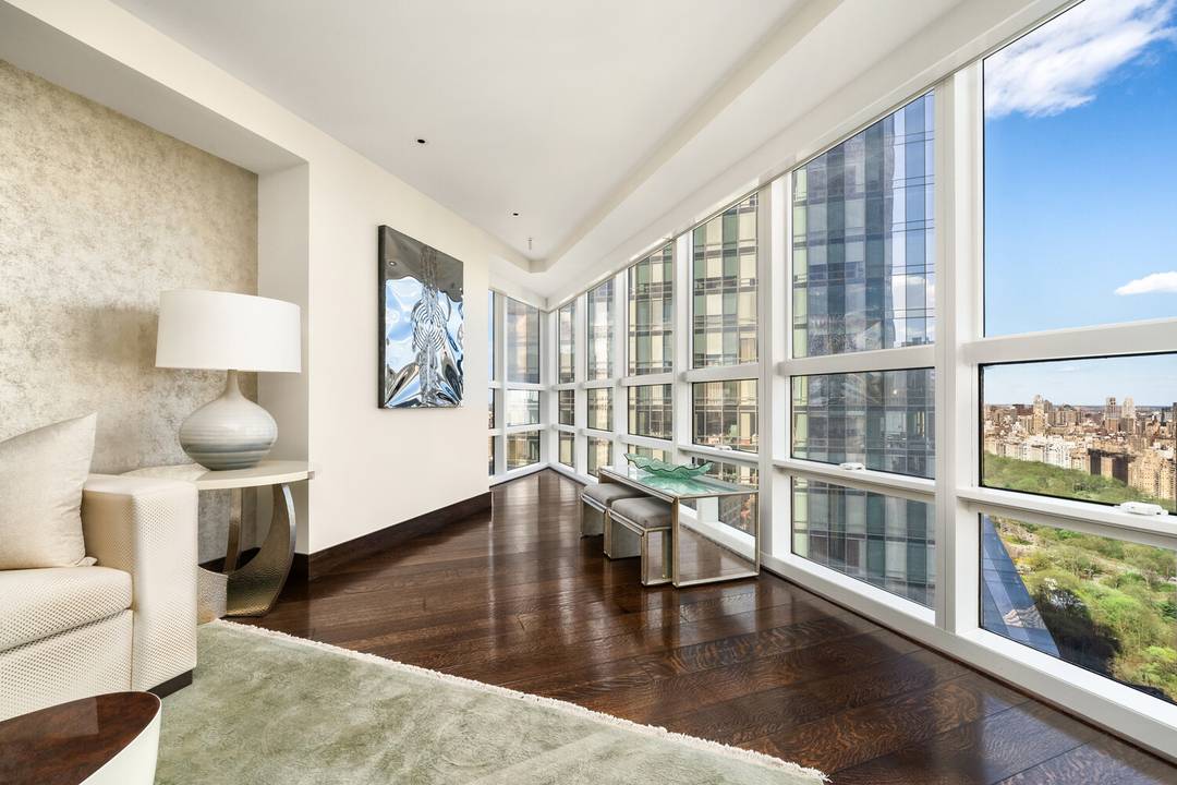 Absolute Turnkey Perfection Sold Fully Furnished, Move Right In Perched high above the city on the 54th floor, Residence 54AB at 146 West 57th Street is a masterfully reimagined three ...