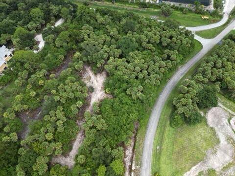 Fenced, High and Dry 5 acre parcel in Palm City.