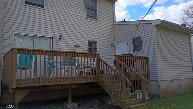 Your dream home nestled in a tranquil cul de sac, just a stone's throw away from vibrant New Brunswick and prestigious Rutgers University.