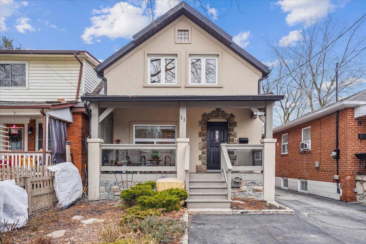 Architecturally stunning home steps from Lake Ontario in Beautiful New Toronto welcome to 11 Thirteenth Street.