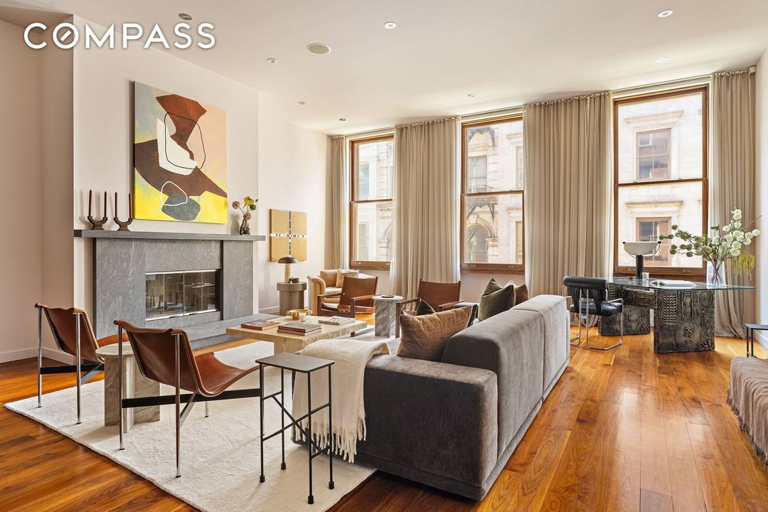 ALL SHOWINGS AND OPEN HOUSE SHOWINGS ARE BY APPOINTMENT ONLY A voluminous 2, 047 sqft 2 bedroom office, 2.