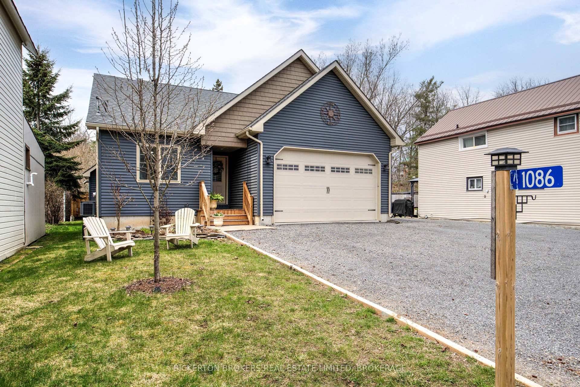 Welcome to this charming 3 bedroom, 2.