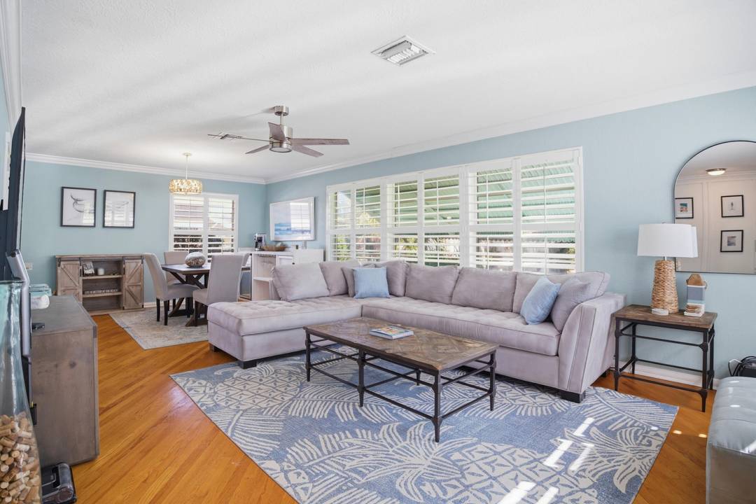 Fully furnished 3 bedroom, 2 bathroom rental located just five blocks from downtown Lake Worth Beach and approximately one mile from the beach.