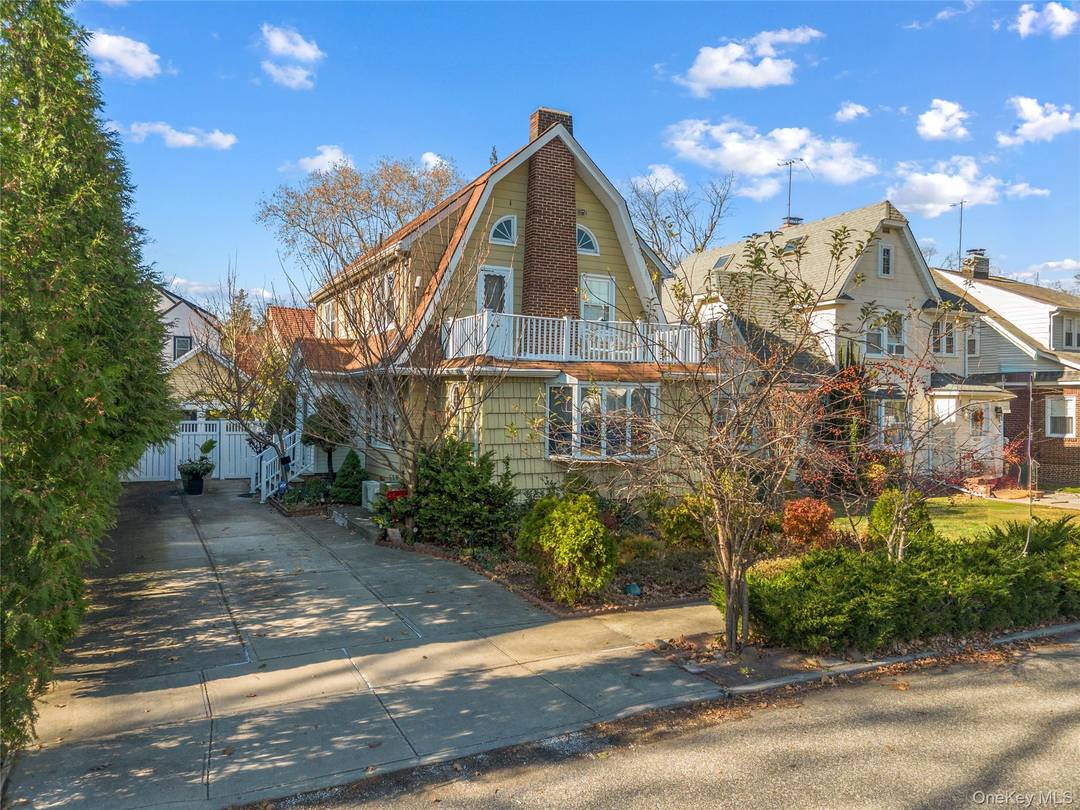 Fully renovated Colonial located on a quiet block just moments from North Flushing and near beautiful Bowne Park.