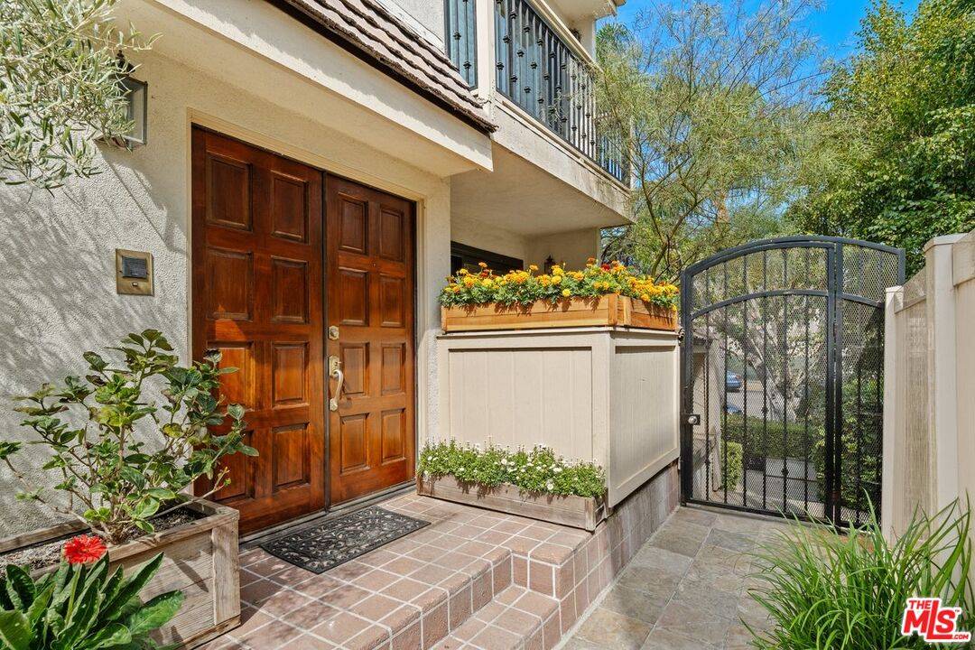 812 16TH ST 2BR Santa Monica La