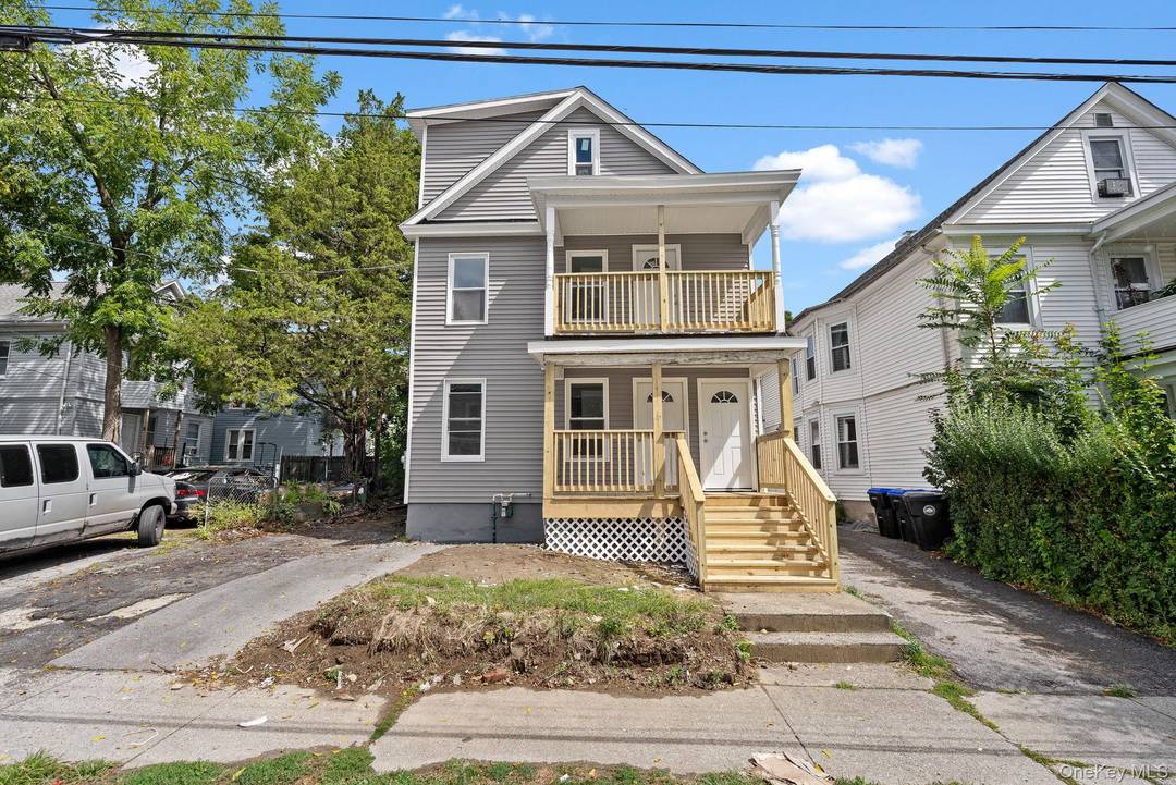 Welcome to 21 Lent Street, a beautifully renovated two family home in Poughkeepsie s College Hill neighborhood offering turnkey living and excellent investment potential.