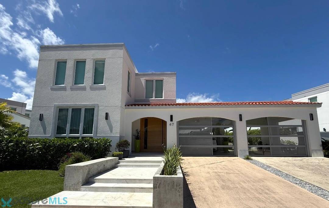 CALLE GUAYABO House Guaynabo