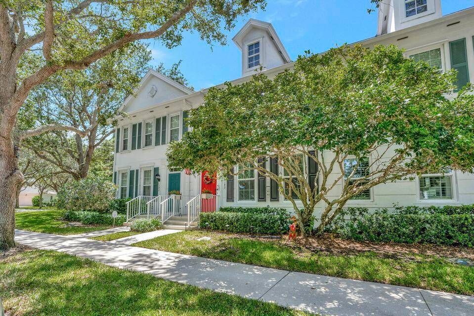 Immaculate home located in the highly desirable Island at Abacoa, surrounded by world class golf, dining, shopping, and Roger Dean Stadium.