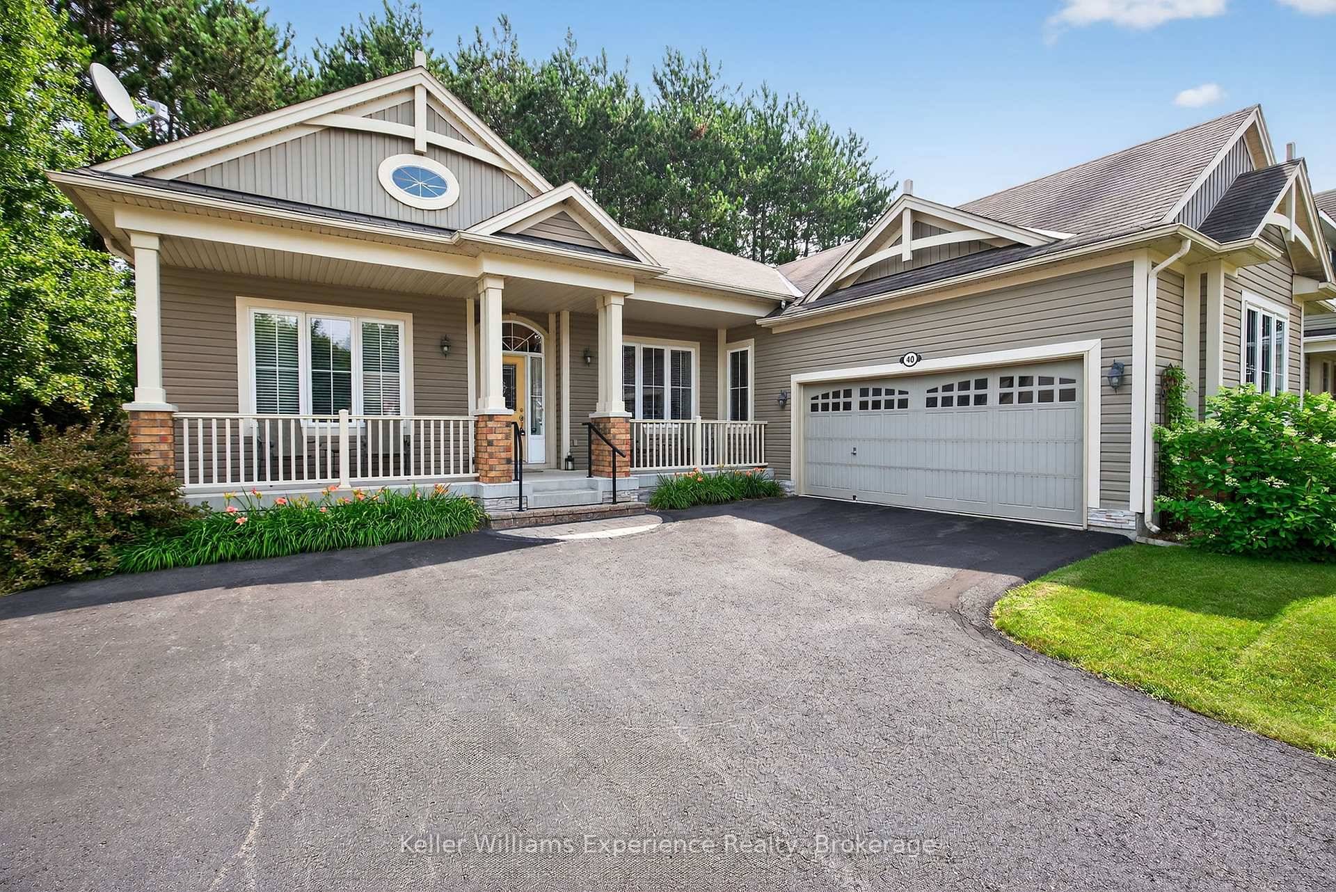 This immaculate bungalow in one of Bracebridge's most in demand neighbourhoods offers 2017 SF of single floor living and has SO MUCH TO OFFER !