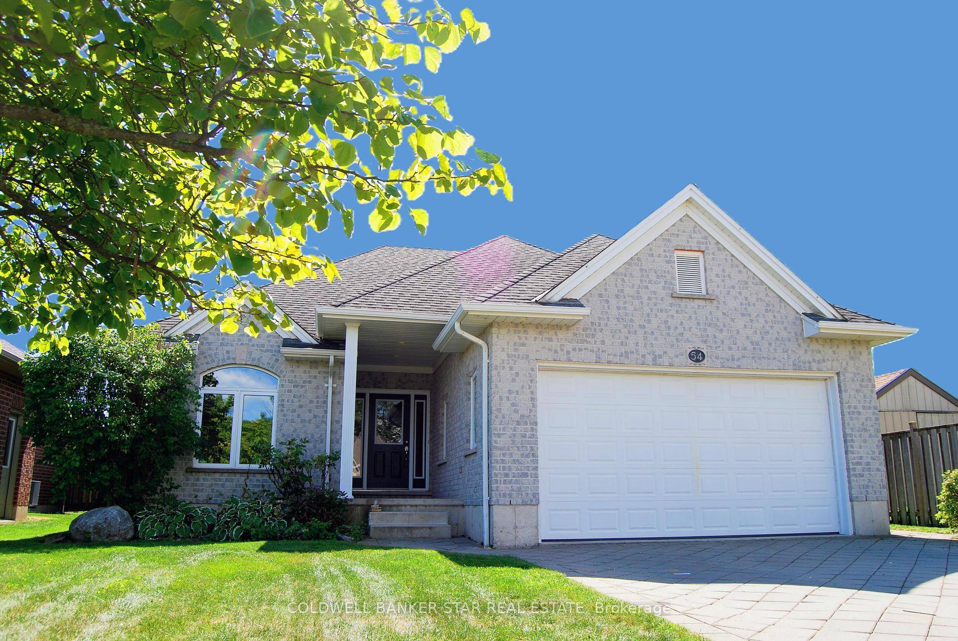Quality custom built Peter Guenther Home, open concept, one level in desirable Elgin Estates.