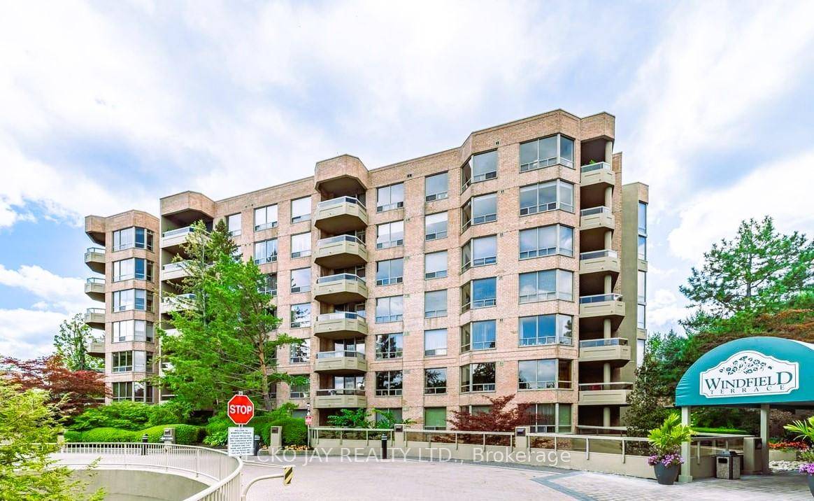Welcome to Windfield Terrace, a prestigious condominium community in the desirable Don Mills Banbury neighbourhood.