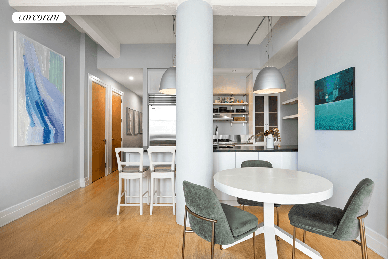 You will feel at home right away in this bright and airy loft in Dumbo's most desirable condo.