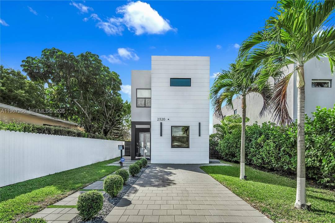 SIGNIFICANT PRICE REDUCTION !