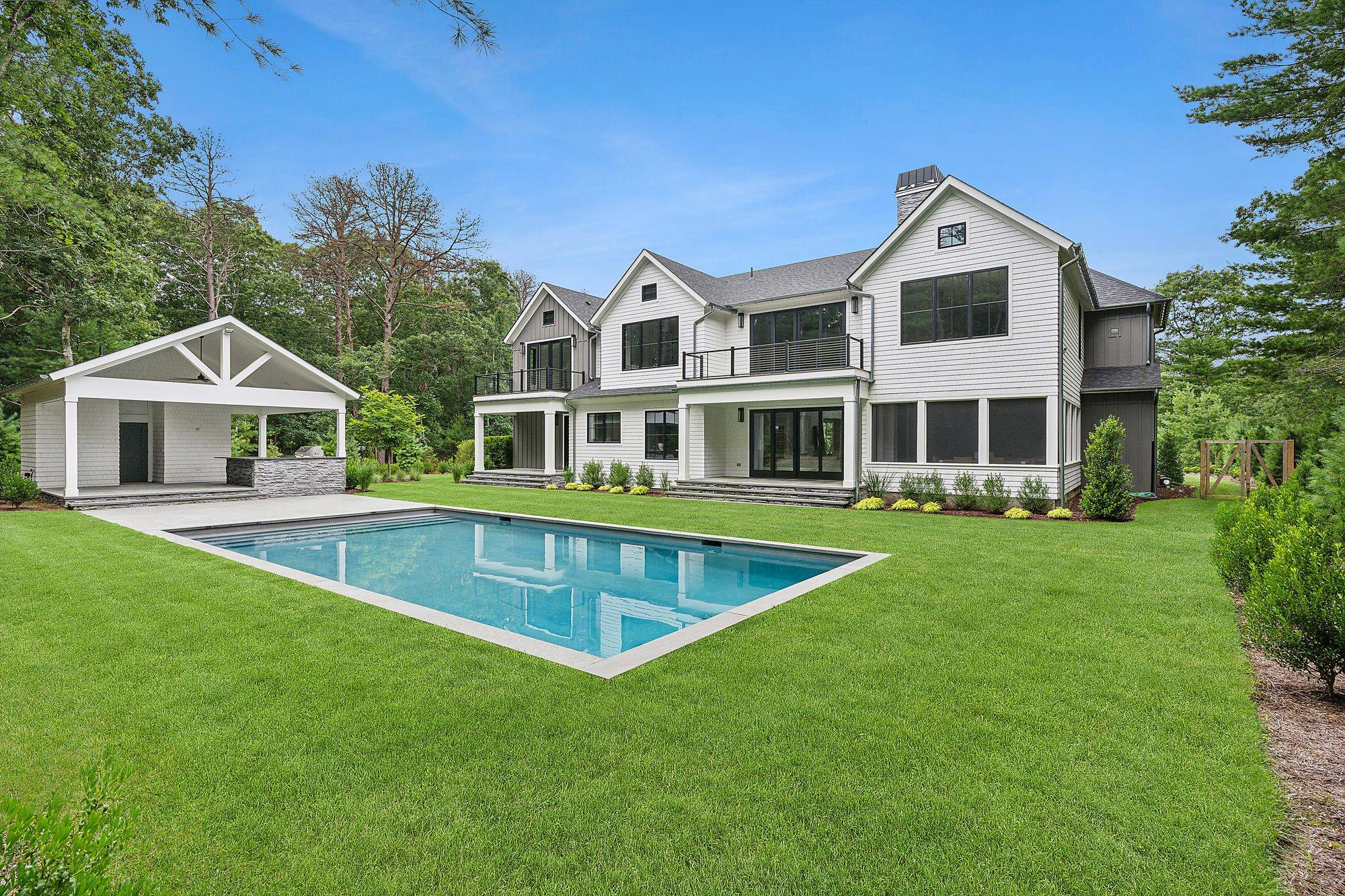 Stunning New Construction Unveiled in East Hampton