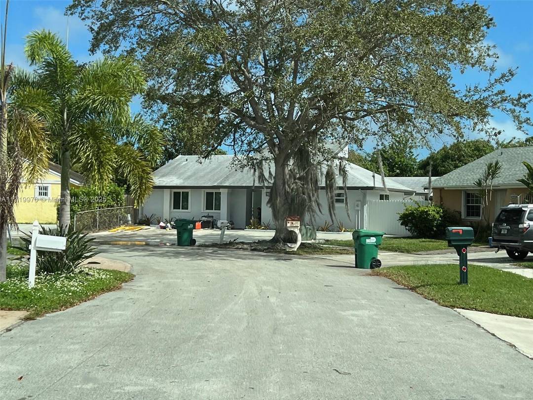 Located just south of Kendall, this property stands out from the rest with its larger size, an extra bedroom and bathroom, and one of the biggest backyards in the neighborhood.