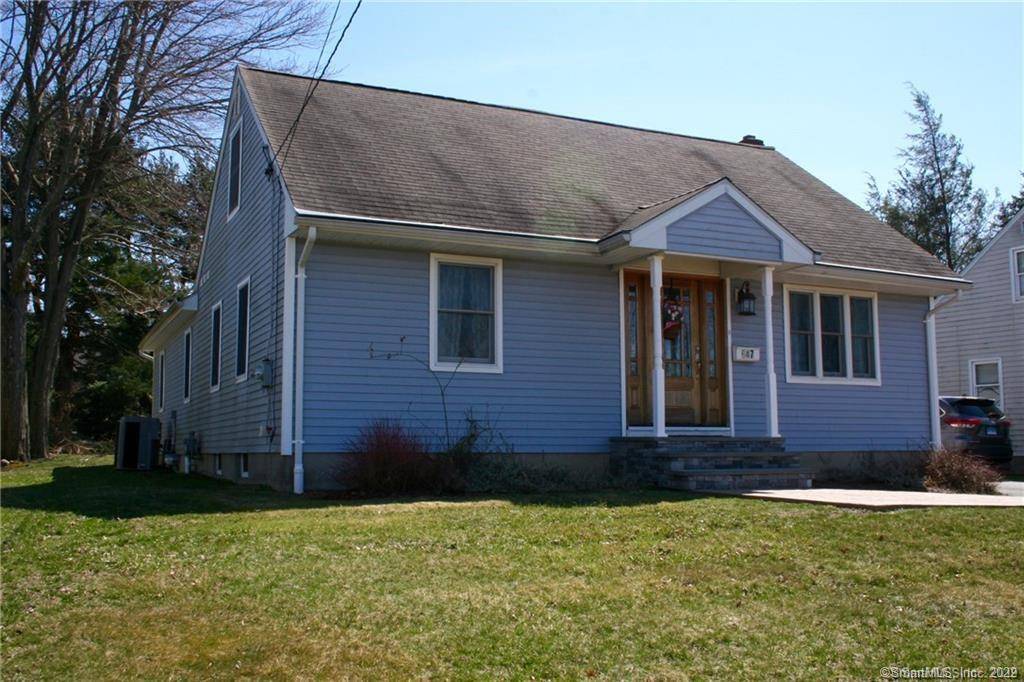 Prepare to be amazed by this deceptively modest exterior that opens into a 2, 400 sq ft beautiful home.