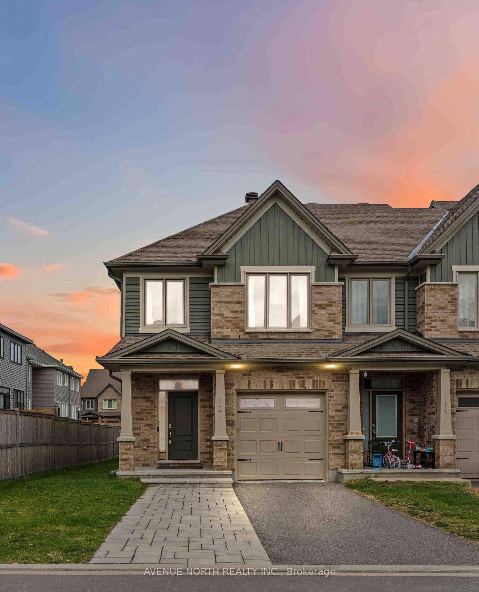 GREAT VALUE ! Welcome to this beautifully upgraded End Unit townhome with a ton of Upgrades !