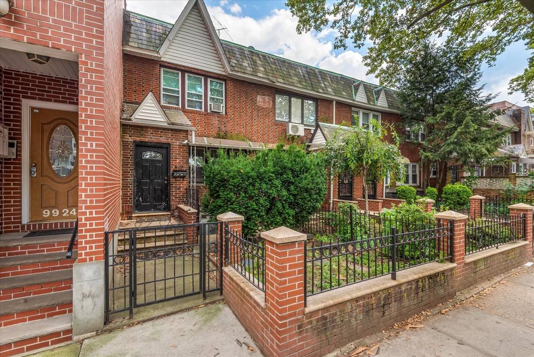 Rego Park Opportunity Prime Location, Endless Potential.