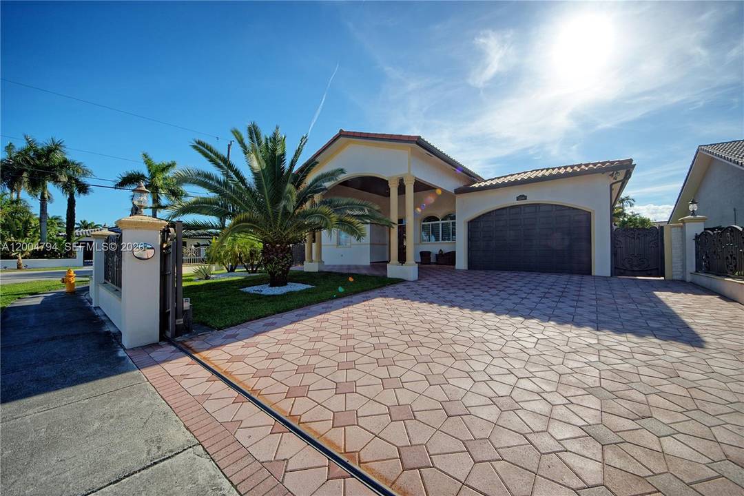 Stunning one story residence located on a very desirable area.