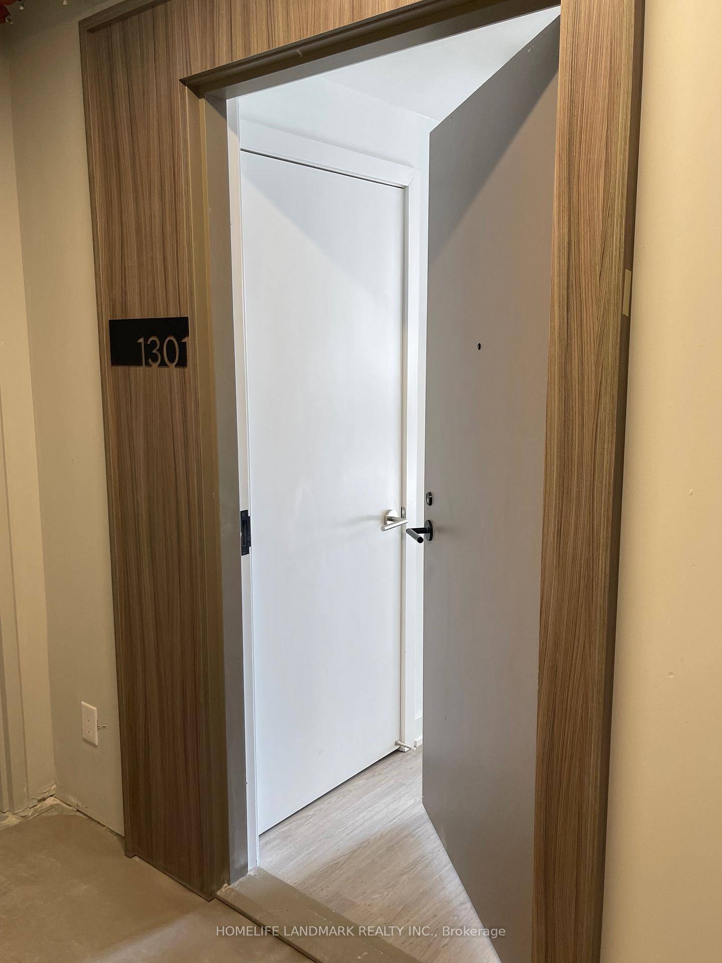 Prime Location ! Brand New Condo !