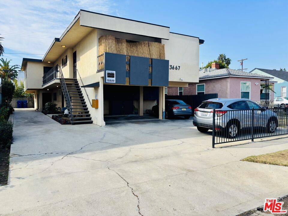 3667   Veteran Ave 8.0 LA
