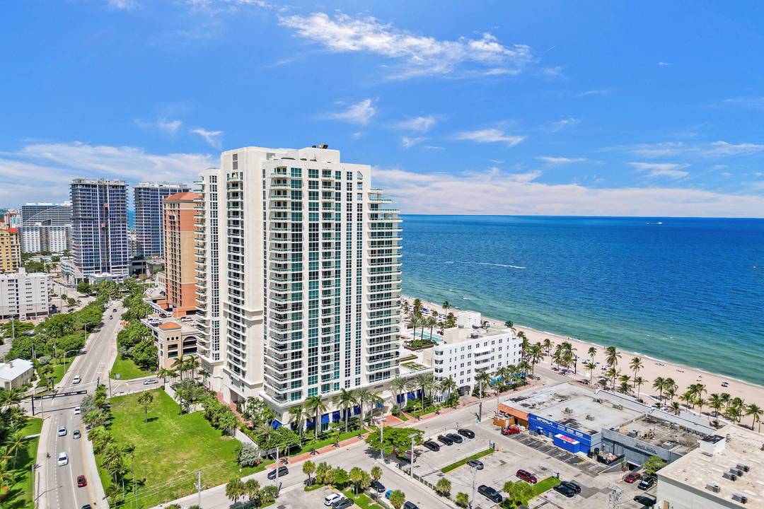Experience the ultimate in beachfront sophistication with this stunning modern retreat at the desirable Las Olas Beach Club.