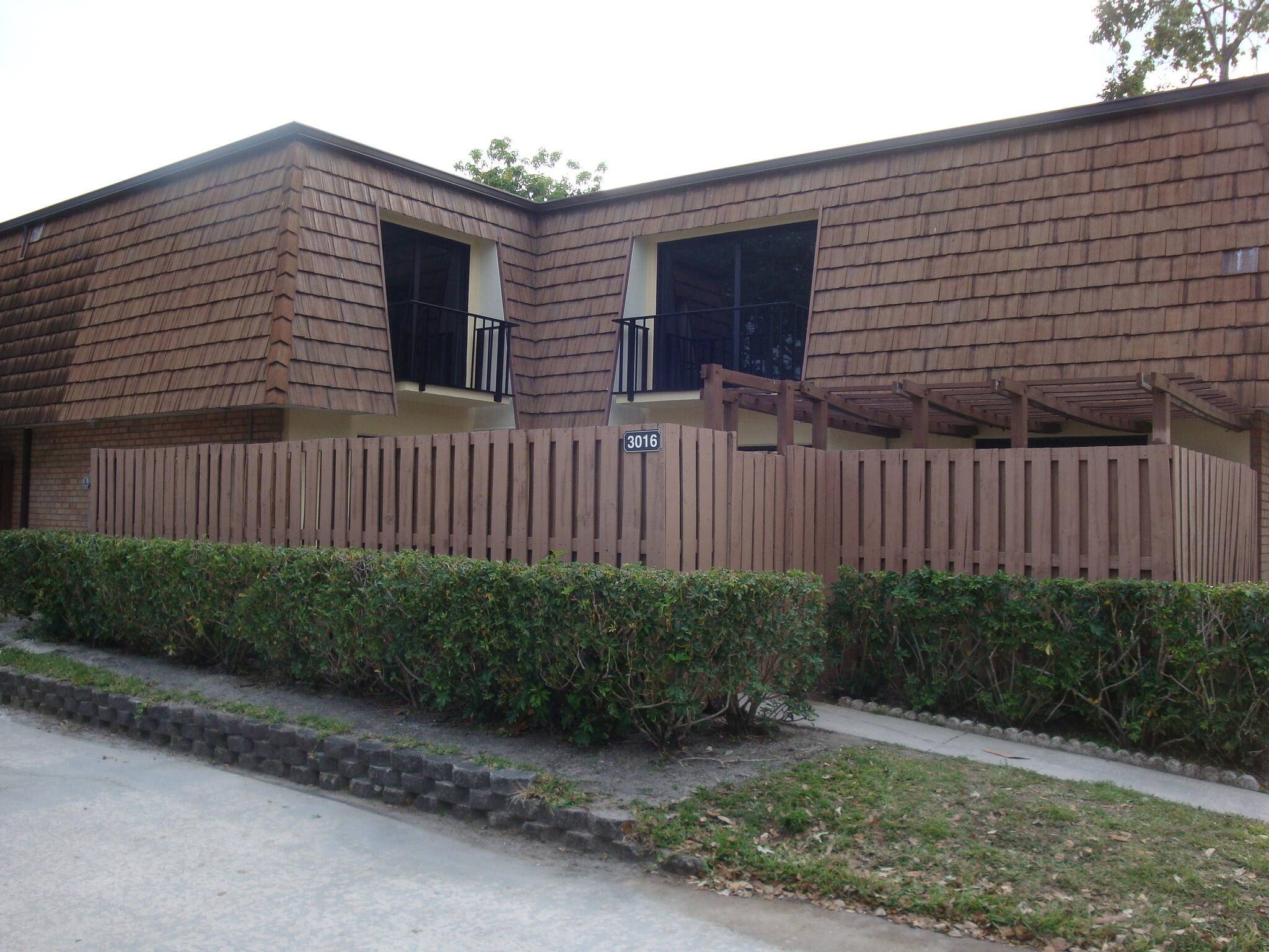 Beautiful 3 bed 3 bath townhome in the heart of Greenacres features impact hurricane resistant windows and doors.