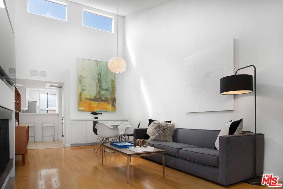 943   12th St 1BR Santa Monica La