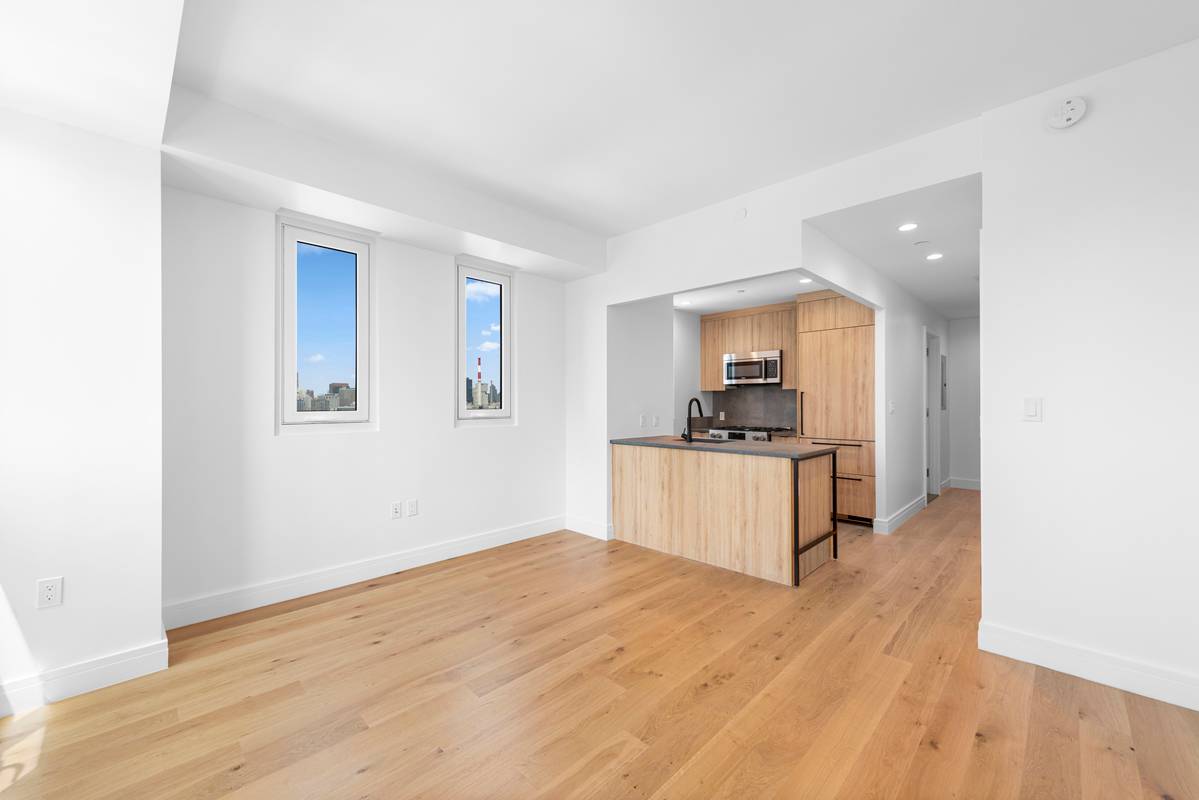 Available to move in immediately.