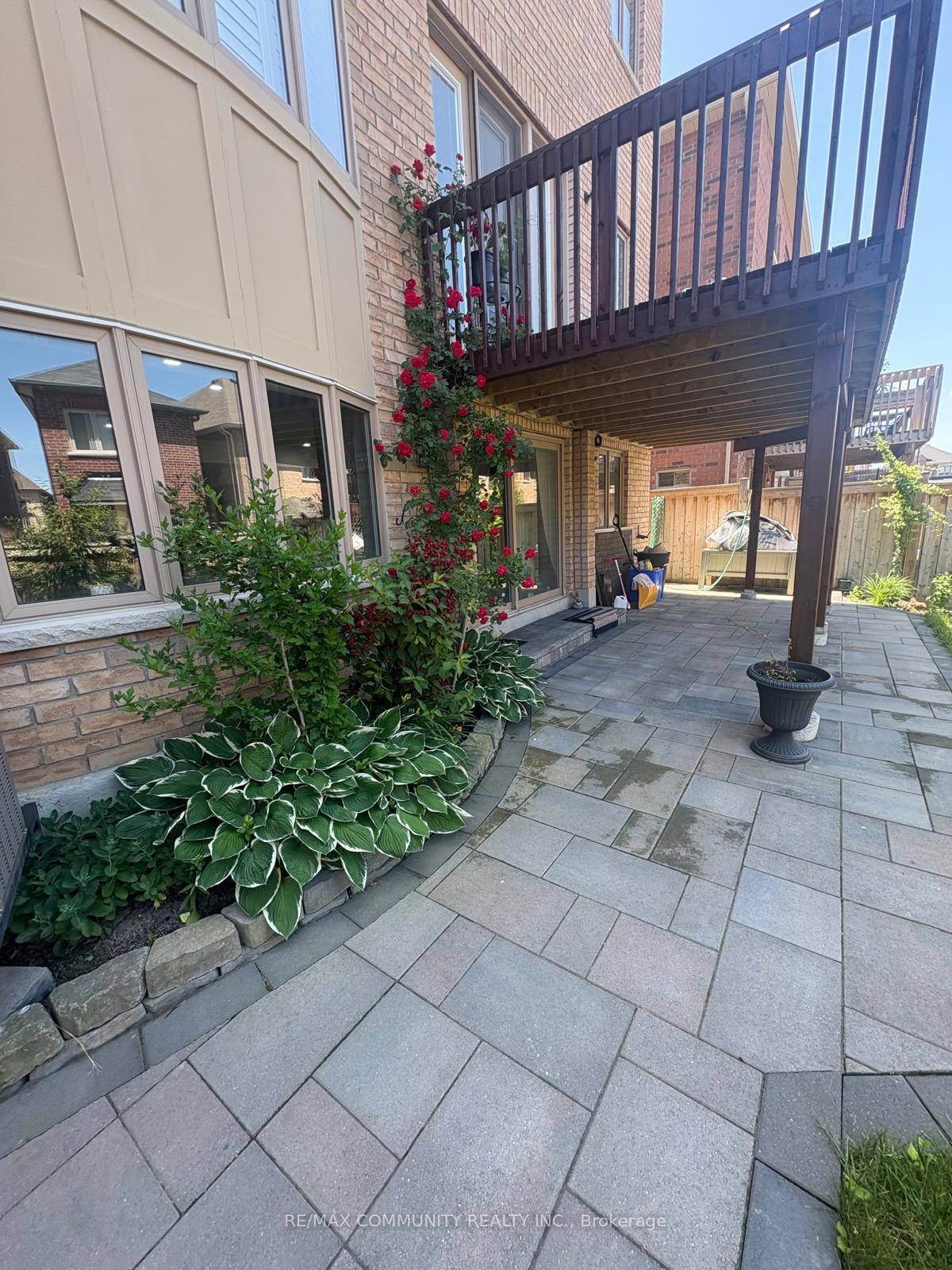Absolutely Amazing ! Don't Miss This 2 Bedroom, 1.