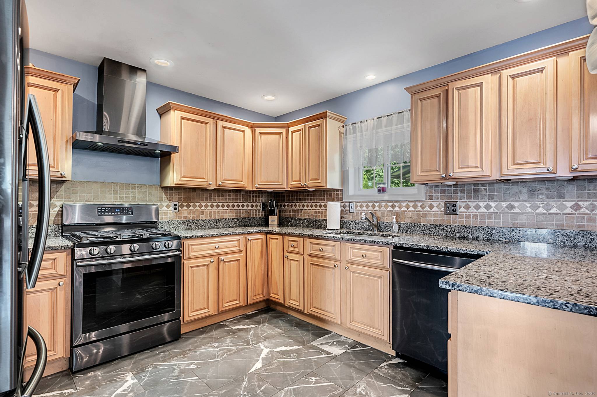 This beautifully maintained 4 bedroom, 2.