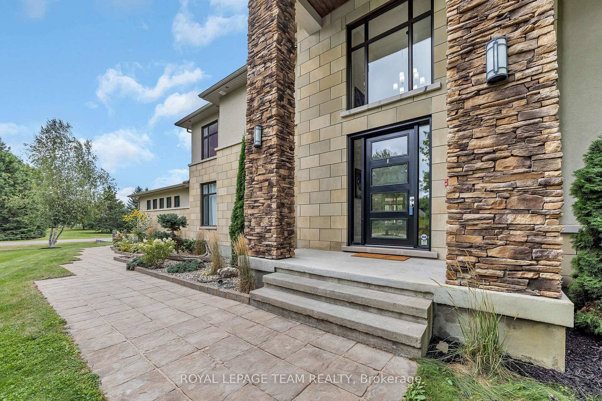 Welcome to Luxury Living in Emerald Links Nestled between the 1 and 2 holes of the West Course, this custom built executive home sits on one of the largest corner ...