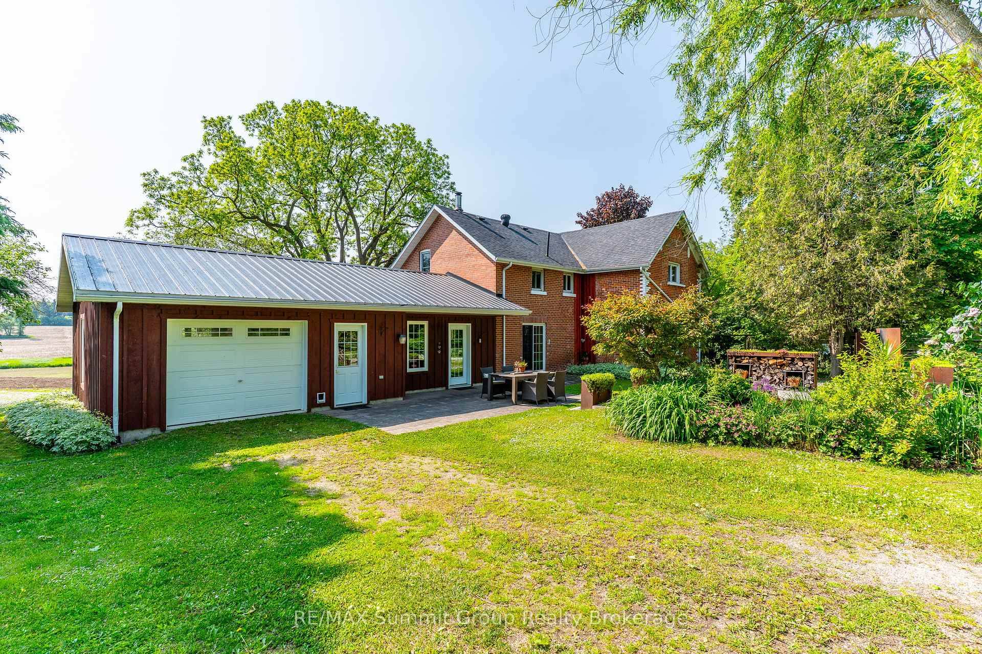 2. 7 Acres of Space, Style, and Comfort.