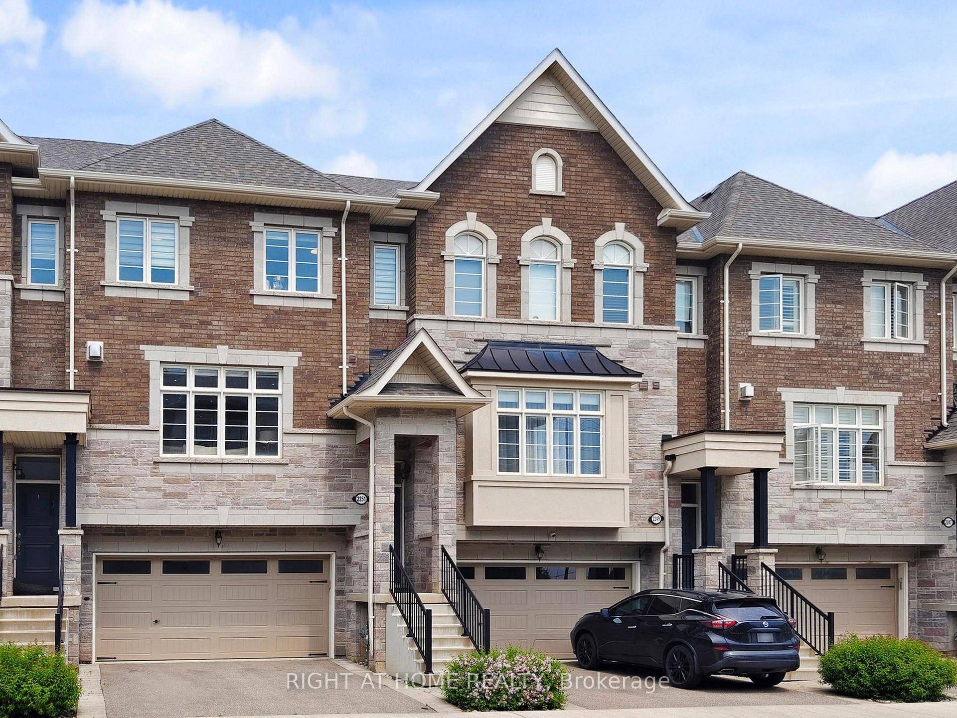 Absolutely Stunning Executive Townhome In Sought After West Oak Trails.