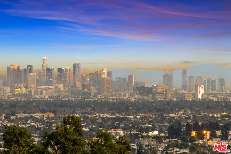 8737   St Ives Dr 4BR Sunset Strip La