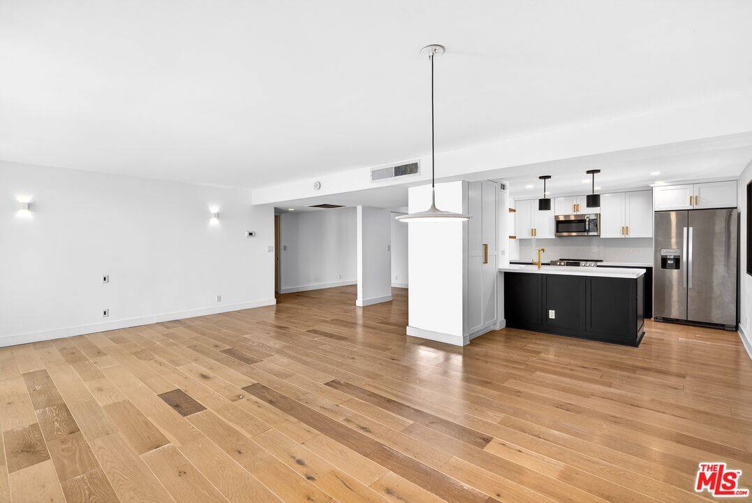 10535 Wilshire Blvd 2BR Westwood La