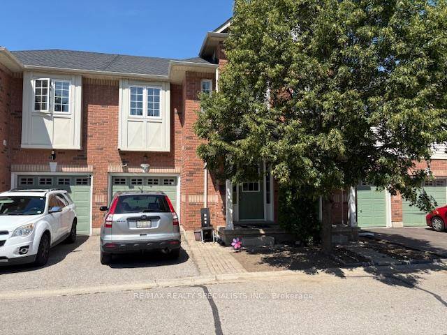 Beautiful 3 Bedroom, 2. 5 Bath Townhome In Sought After Neighborhood !