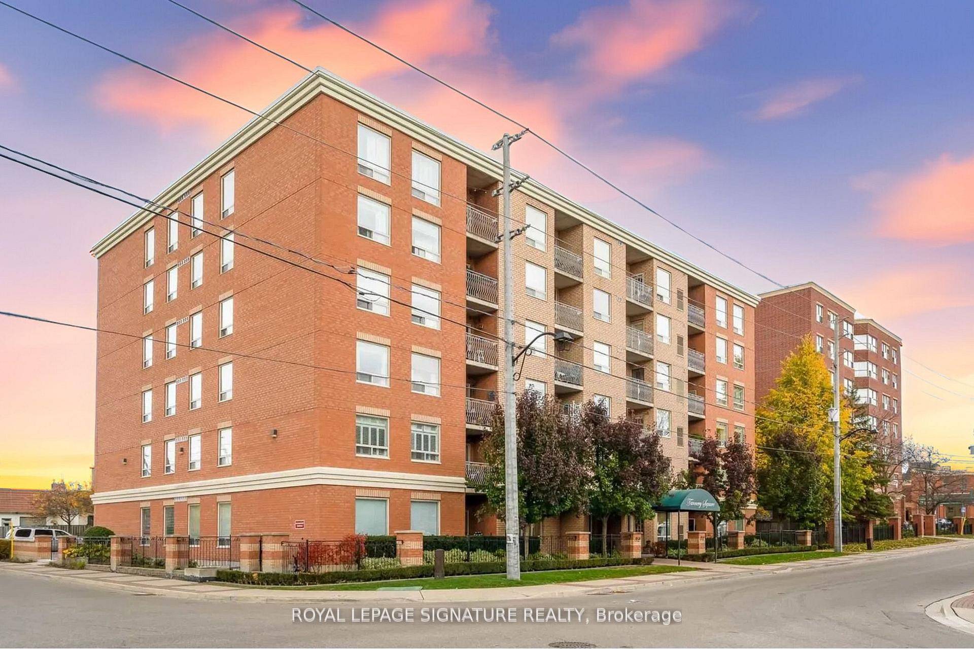 Live in the heart of historic Streetsville, one of Mississaugas most charming and vibrant communities.