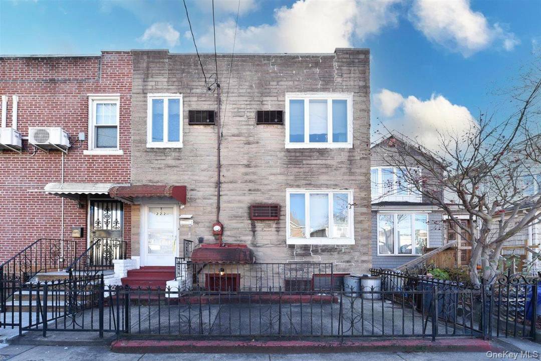Opportunity Awaits Welcome to 222 Avenue V in Brooklyn, NY 11223, a conveniently located property boasting 3 bedrooms and 3 baths.