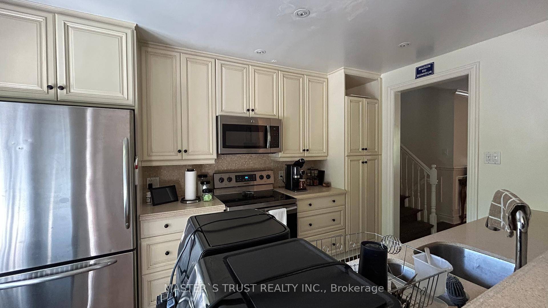 Fantastic Opportunity On The Best Block Of Hillcrest Avenue !